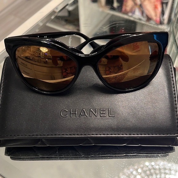 CHANEL Accessories - NWOT Chanel Cat Eye Sunglasses with copper lenses. Worn twice.